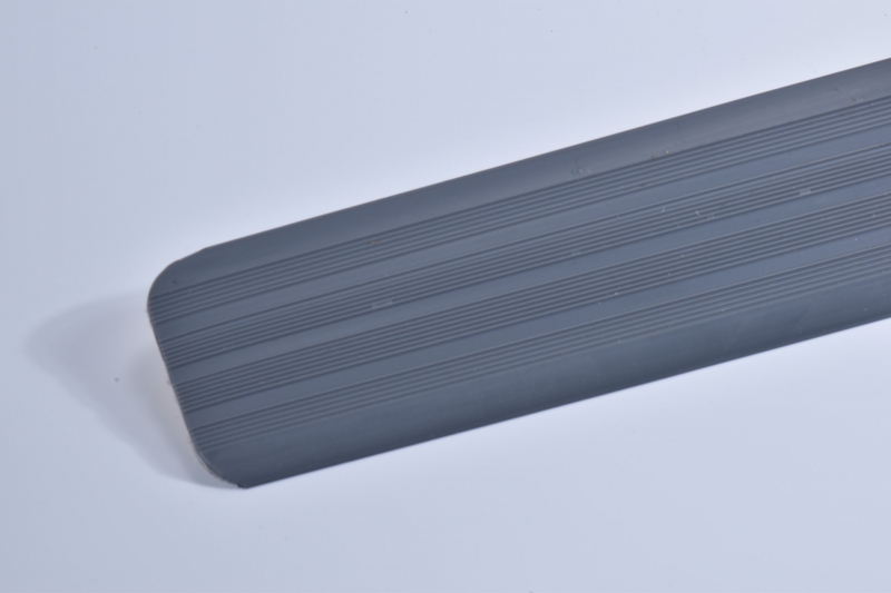 Taśma antypoślizgowa na schody 